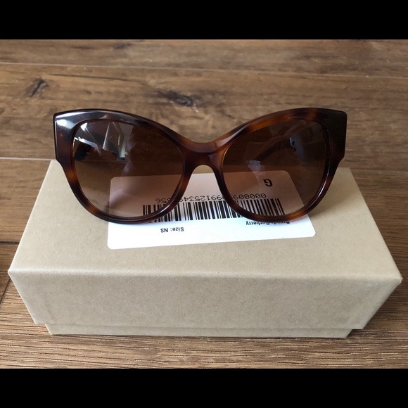BURBERRY-AUTHENTIC NWT Tortoise Shell Sunglasses - Picture 12 of 16